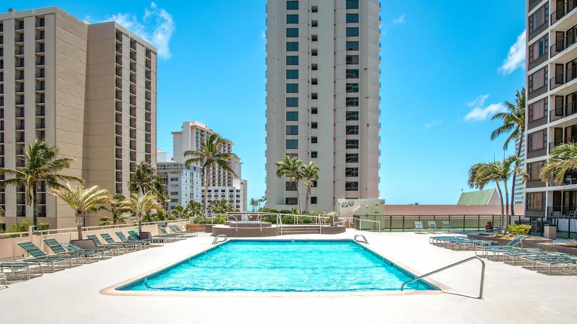 הונולולו Mountain View Condo Near Beach With Free Parking! דירה